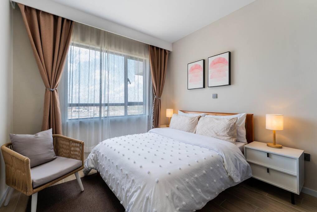 Apartment Kapri 2br W Pool Gym Near Jkia Sgr
